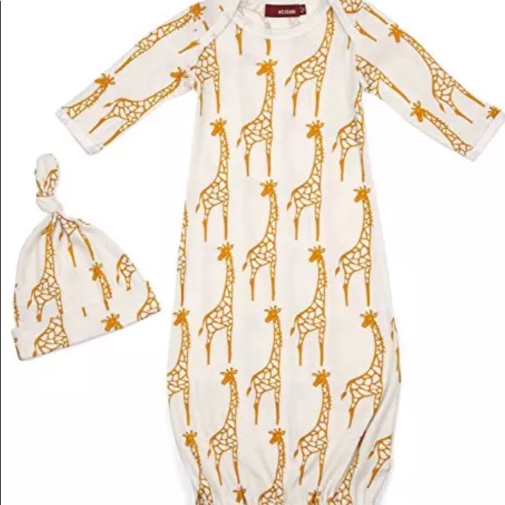 Milk Barn giraffe gown and beanie